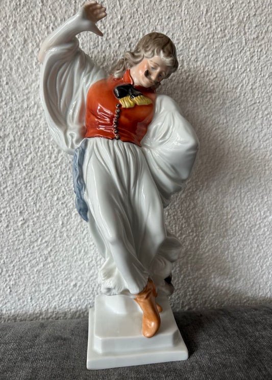 Herend Porcelain Hungarian Folk Dancer Figurine – Model 3490, Hand-Painted